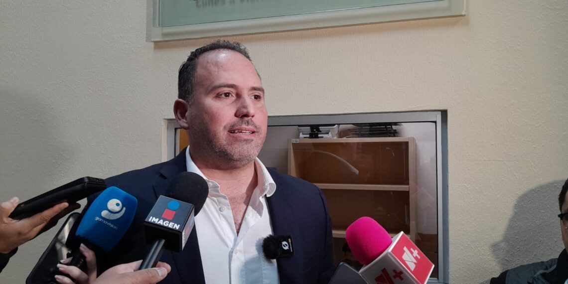 “No podemos darnos el lujo de trabajar solo 3 horas“: Mario Soto