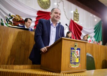 Propone Rafael Ramos bajar pago de cuota en Periférico para tránsito pesado