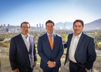 BBVA y Nuevo León firman acuerdo para beneficiar a Pymes