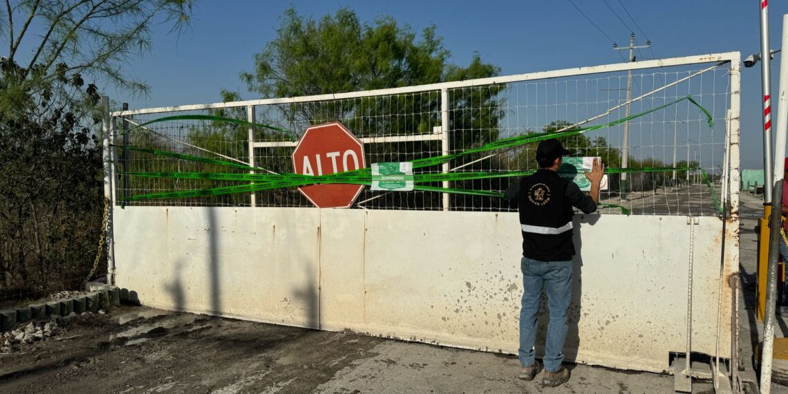 Suspensión de actividades de empresa de concretos en El Carmen