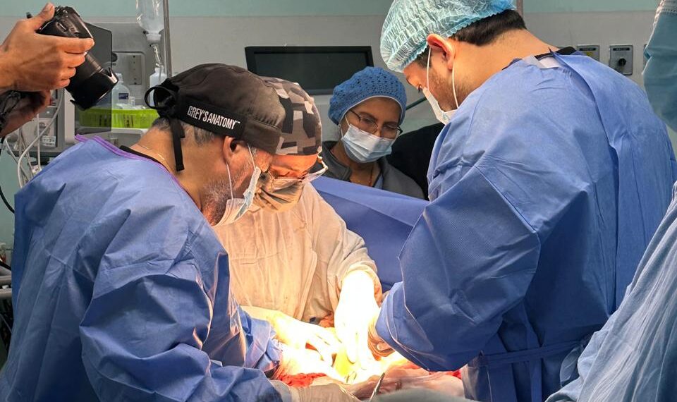 IMSS Nuevo León realiza dos trasplantes de riñón simultáneos