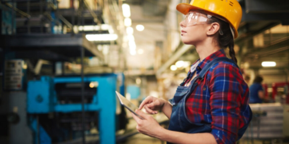 Crece la participación de la mujer en el ámbito industrial