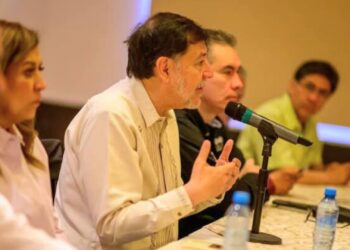 Fernández Noroña agradece a Samuel por su mal trabajo