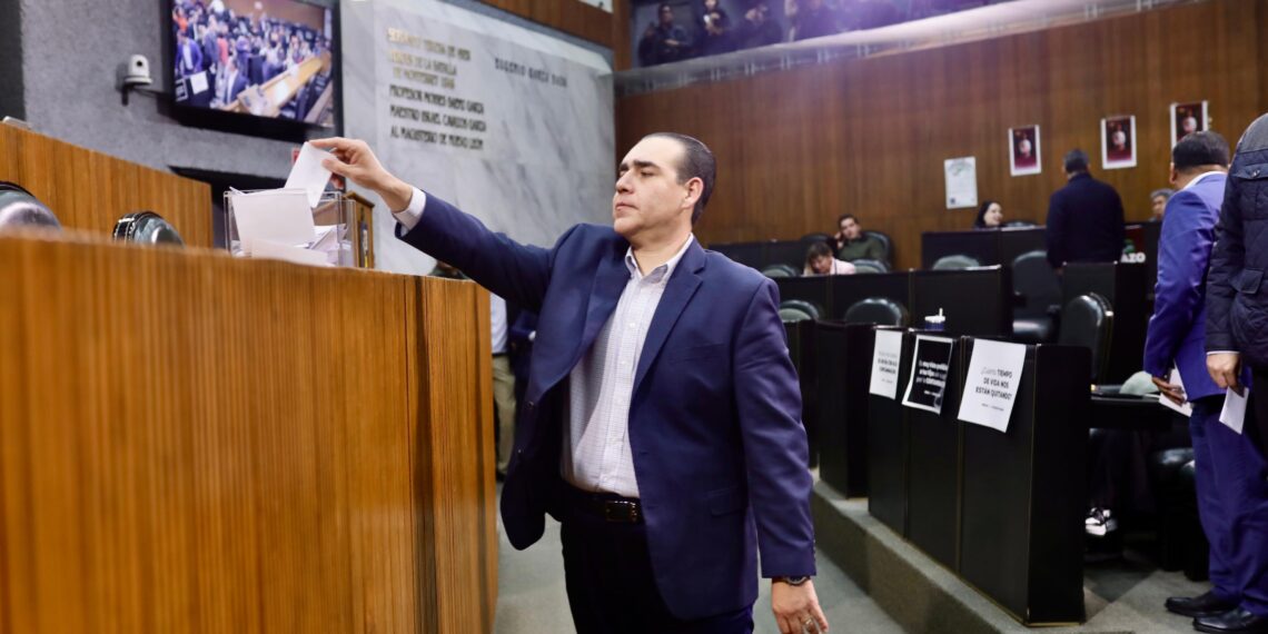 PRI proponen aumentar penas por discriminación en Nuevo León