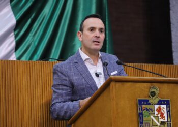 Pide Carlos de la Fuente que municipios reparen drenaje colapsado