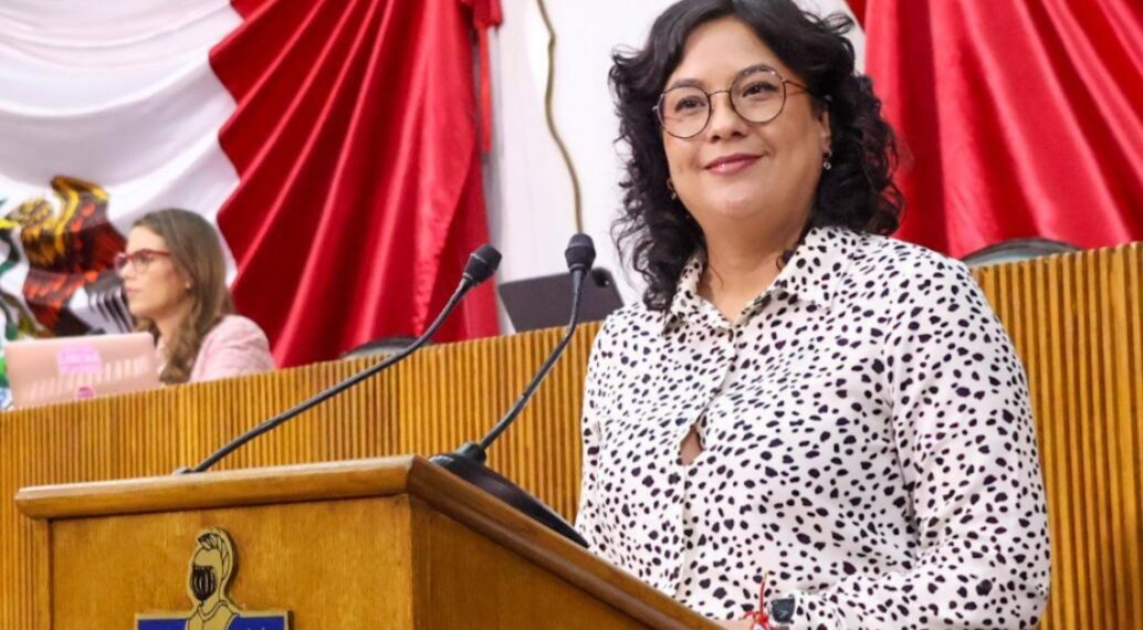 Grecia Benavides propone ampliar Transmetro para mejorar la movilidad en Juárez