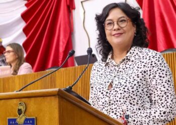 Grecia Benavides propone ampliar Transmetro para mejorar la movilidad en Juárez