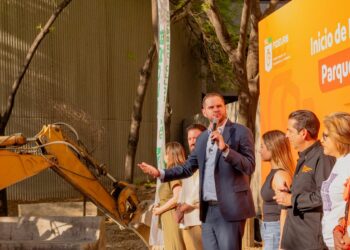 Parque evita convertirse en estacionamiento