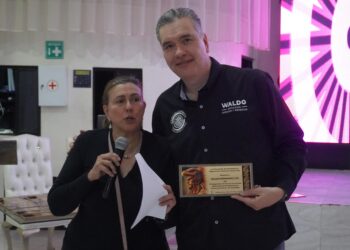 Reconoce Waldo Fernández a precursores de Morena en Nuevo León