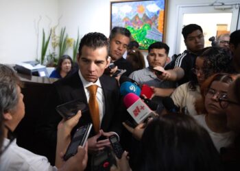 Miguel Flores destaca su enfoque en trabajo legislativo y necesidades de la gente