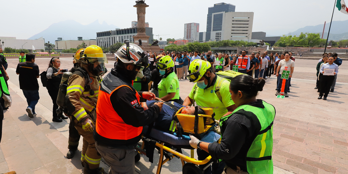 Nuevo León participa en el Primer Simulacro Nacional 2025