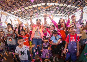 Niñas y niños de Centros Comunitarios disfrutan de “Nuestro Mundo Infantil“