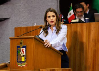 Lorena de la Garza celebra avance de iniciativa para inhabilitar a agresores