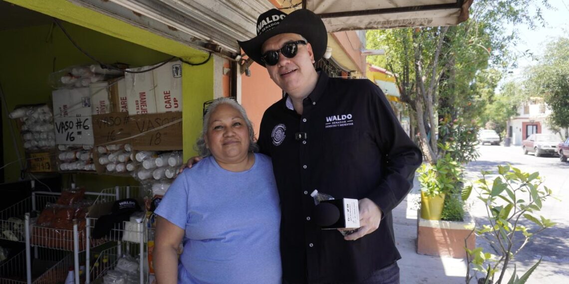 Waldo Fernández recorrerá calles de Nuevo León con su “Escritorio Público“