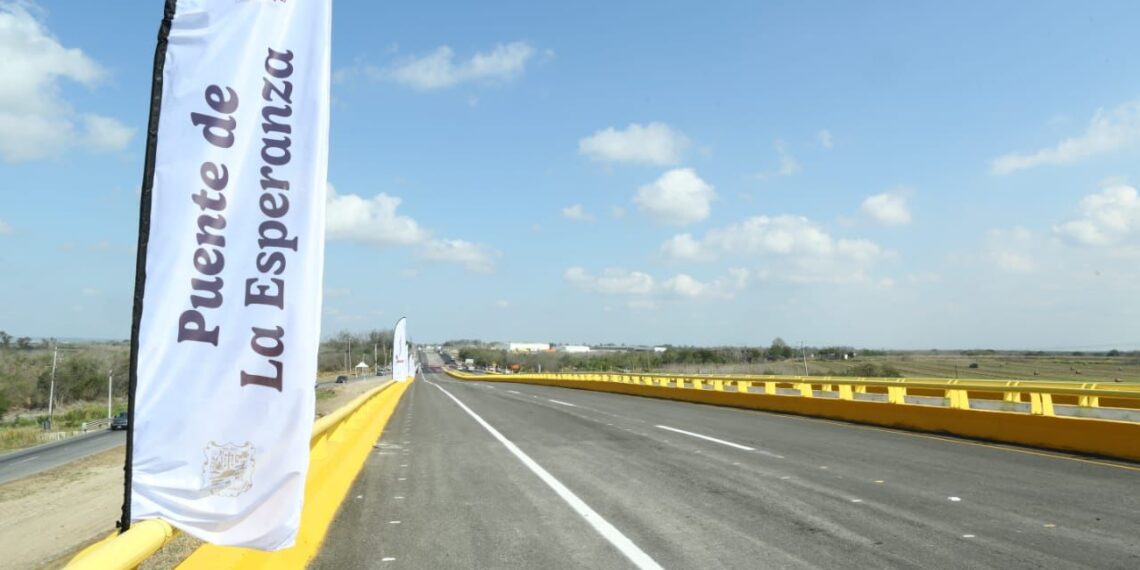 Américo inaugura nuevo puente “La Esperanza“ en Altamira