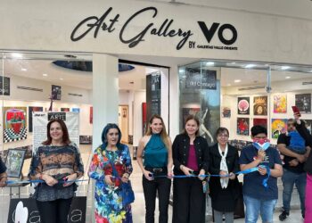 Niñas, niños y adolescentes con autismo presentan exposición artística en Monterrey
