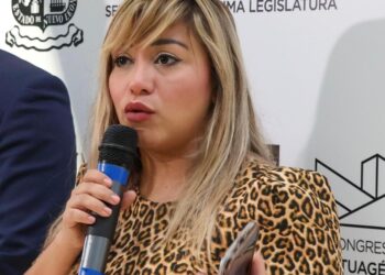 Anylú Bendición propone reubicar Ternium tras derrame contaminante