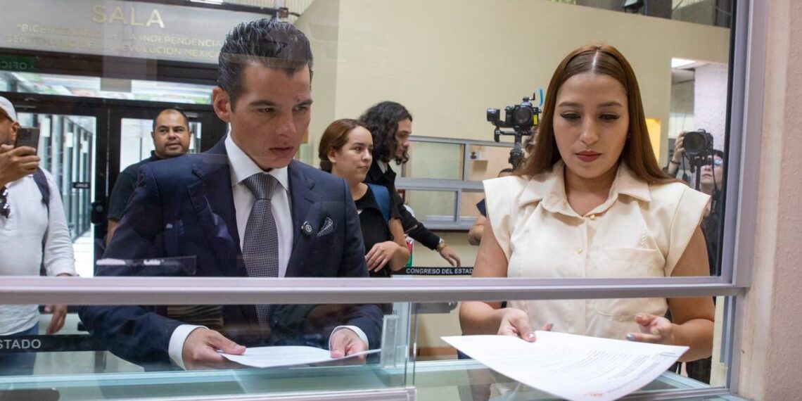 Miguel Flores propone tipificar el acoso infantil en el Código Penal de Nuevo León