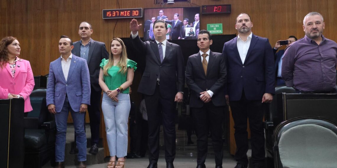 Miguel Flores celebra nombramiento de Carlos Mendoza como Consejero de la Judicatura