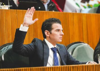 Mike Flores busca regular el uso de motocicletas ante alza de delitos