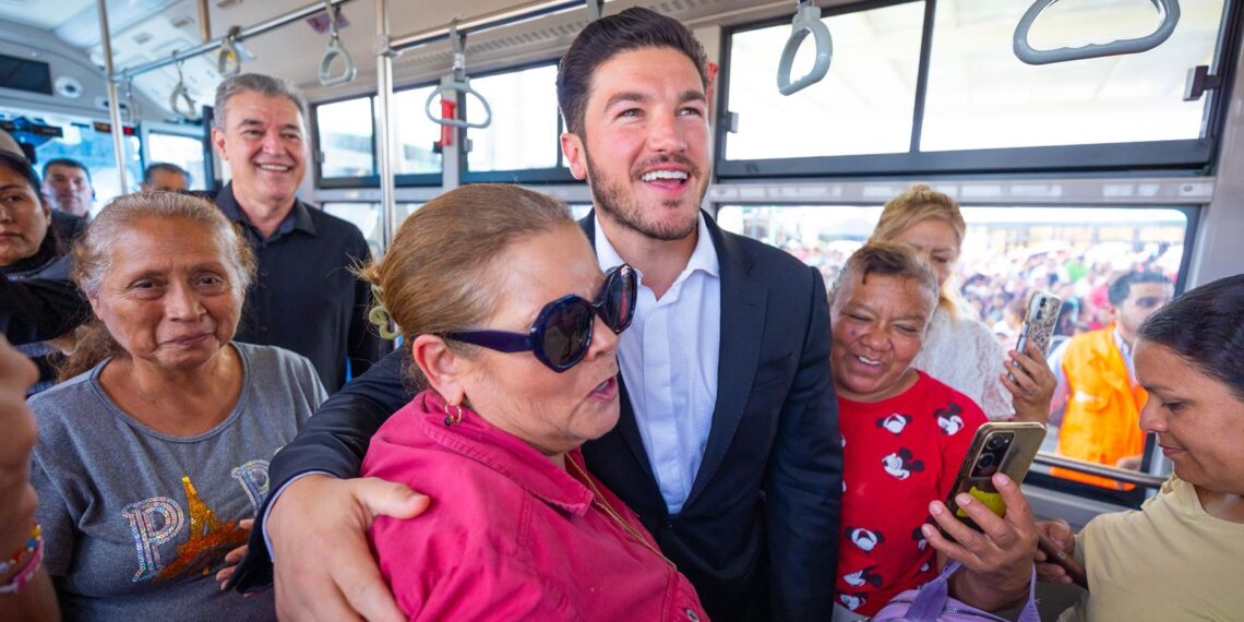 Samuel García arranca operación de nuevas unidades de Transmetro para Talleres y San Bernabé
