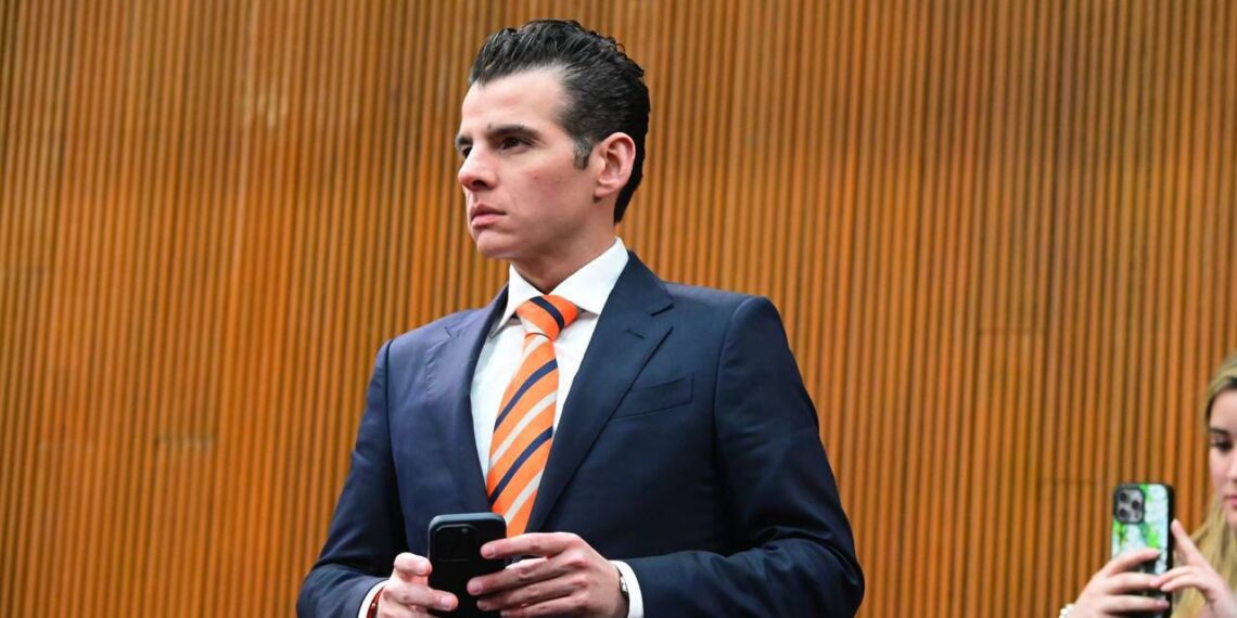 Miguel Flores presenta iniciativa para endurecer sanciones por secuestro en Nuevo León