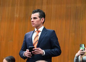 Miguel Flores presenta iniciativa para endurecer sanciones por secuestro en Nuevo León