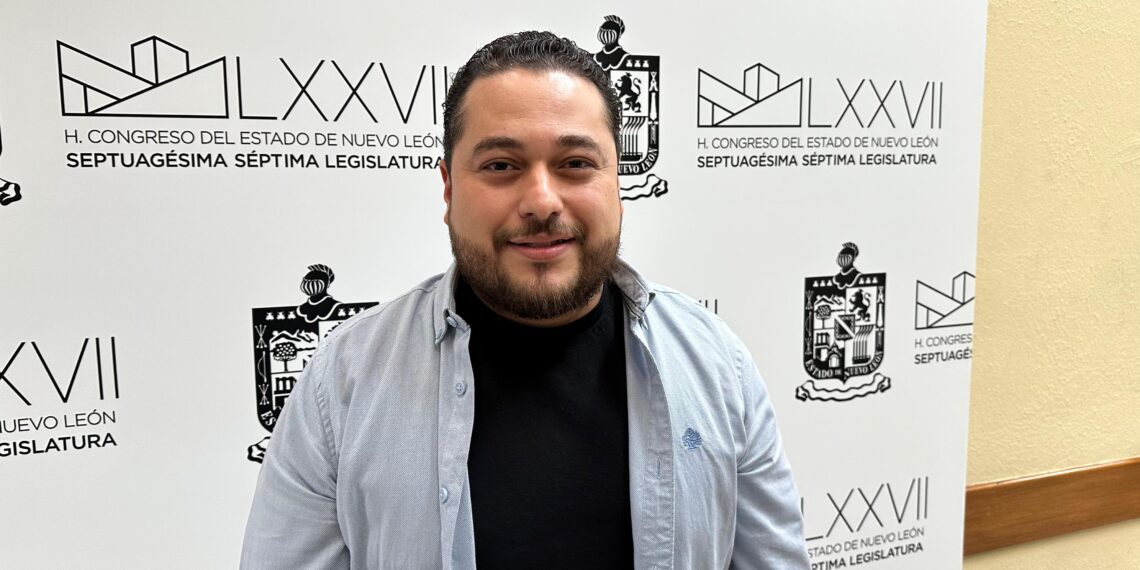 Miguel Lechuga denuncia despidos masivos en Santa Catarina