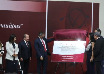 Américo Villarreal inaugura Congreso Internacional “Hacia un Sistema de Salud Integral y Humanista“