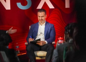 Adrián de la Garza plantea soluciones integrales para fortalecer la seguridad en México