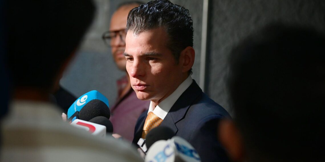 Miguel Flores respalda inversión histórica de 4 mil millones de pesos para pymes en Nuevo León