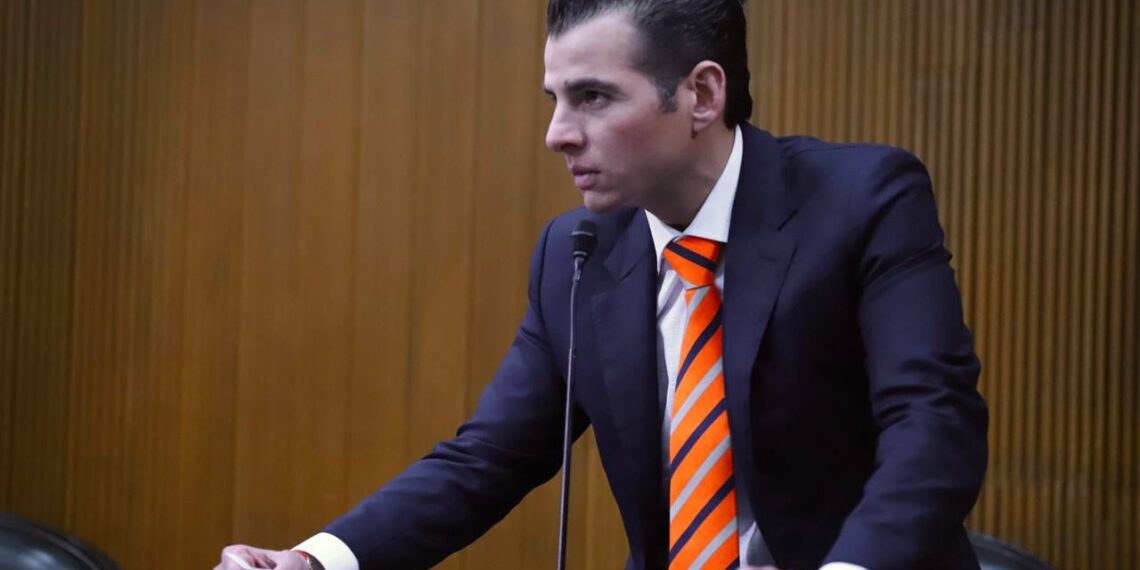 Miguel Flores pide castigos ejemplares para dueños de terrenos que representen riesgo ambiental