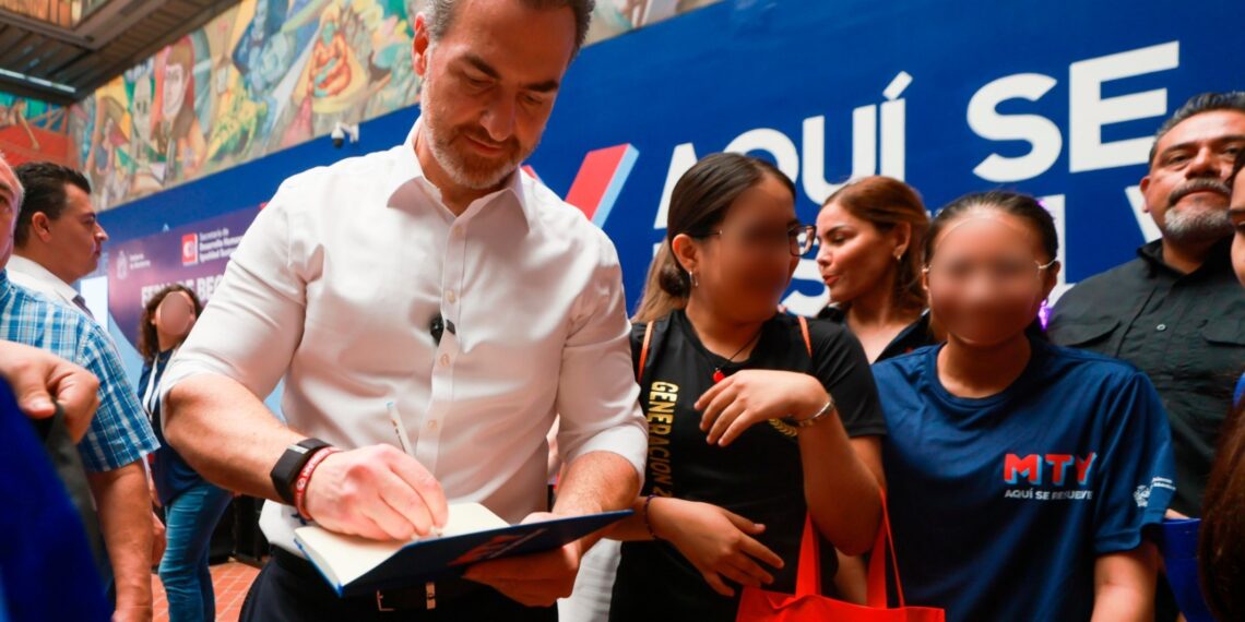 Monterrey reactiva Ferias de Becas y Opciones Educativas para jóvenes