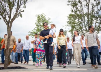 Gobernador entrega nuevo Malecón en la Presa La Boca