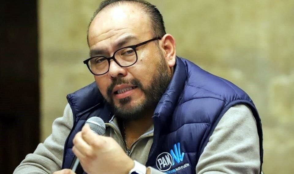 PAN NL: “Salida de Javier Navarro sería un retroceso para Nuevo León“