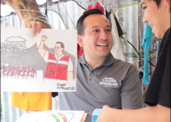 Gibran Ornelas apoya el talento artístico de un joven regiomontano