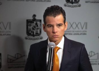 Mike Flores: “Aranceles impuestos por Trump afectarían más a EUA que a México“
