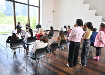 El “Poeta de Ávila” presentará sus más recientes libros en La Milarca