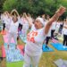 Guadalupe celebra el Día Internacional del Yoga con clase masiva al aire libre