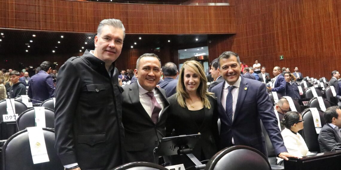 Waldo Fernández reafirma compromiso con Nuevo León en periodo extraordinario