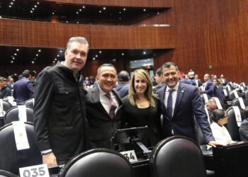 Waldo Fernández reafirma compromiso con Nuevo León en periodo extraordinario