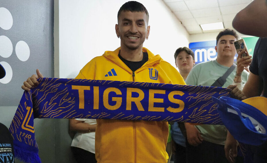 Ángel Correa llega a Tigres y causa furor entre la afición felina