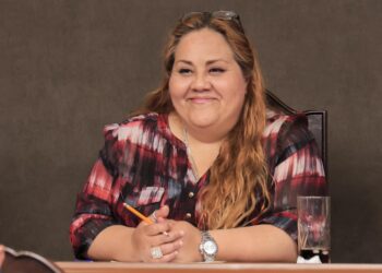 Nayra González rechaza alza del 200% en parquímetros de Monterrey