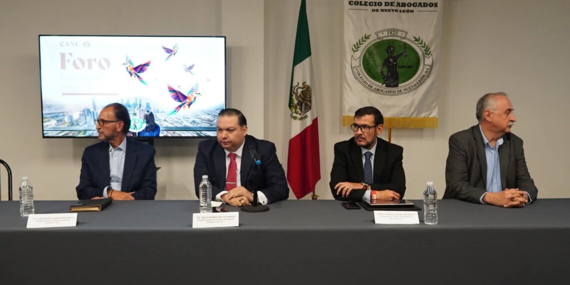 Colegio de Abogados de NL apoya la propuesta de 40 horas de trabajo