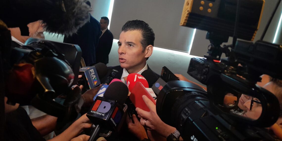 Mike Flores se compromete a fortalecer la gobernabilidad y el diálogo en Nuevo León