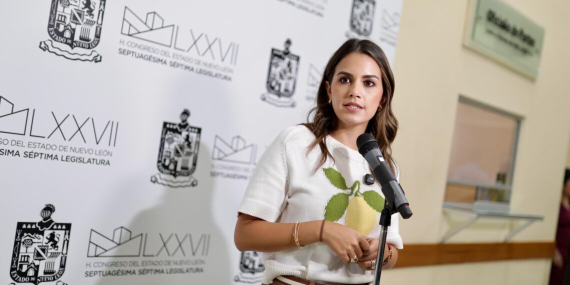 Lorena de la Garza acusa a Movimiento Ciudadano de repetir errores rumbo a 2027