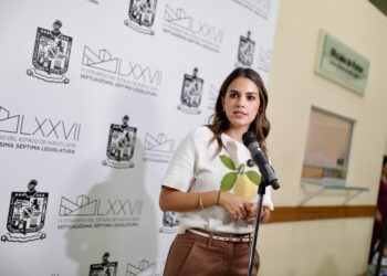 Lorena de la Garza acusa a Movimiento Ciudadano de repetir errores rumbo a 2027