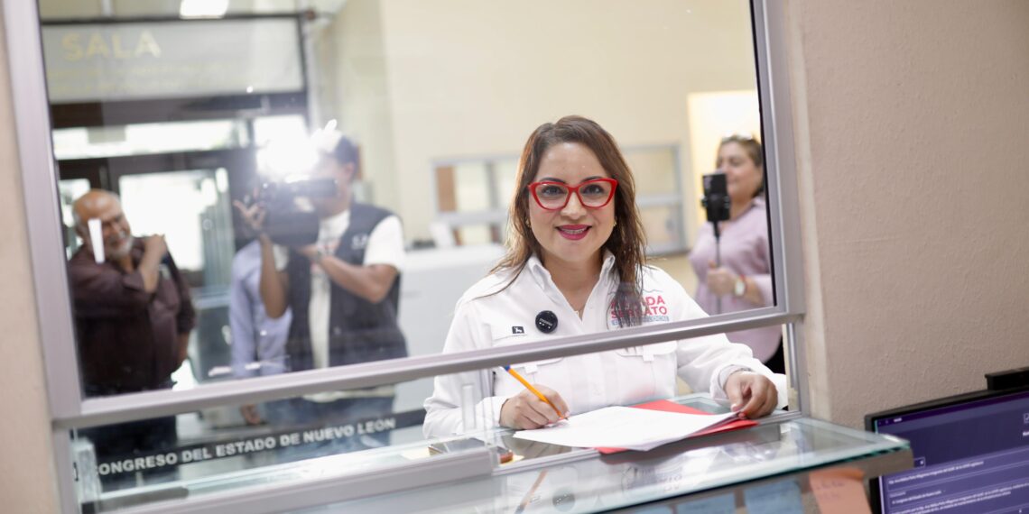 Busca Armida Serrato garantizar una menstruación digna en Nuevo León