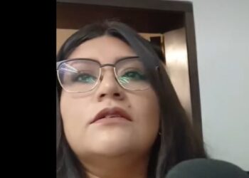 Denuncian por agresión a regidora, exfuncionarios acuden a su defensa