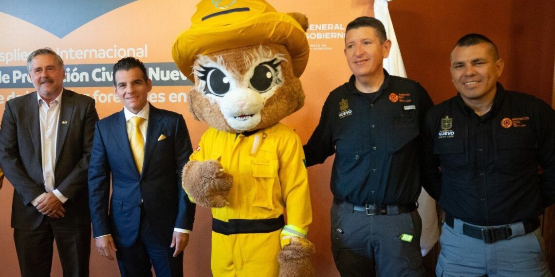 Miguel Flores: “Brigada Fénix de Protección Civil NL combatirá incendios en Canadá”